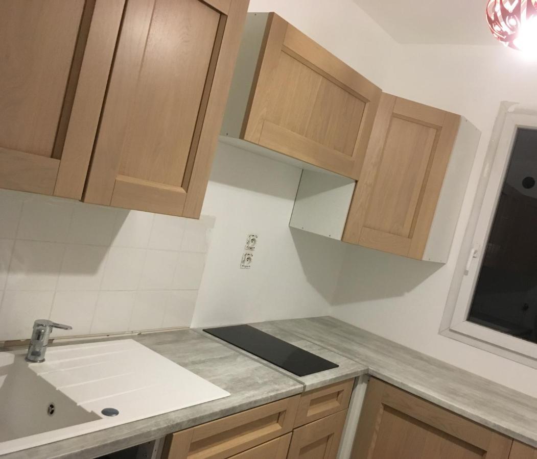 Appartement A Proximite De Disney De Val D Europe Montevrain Luaran gambar