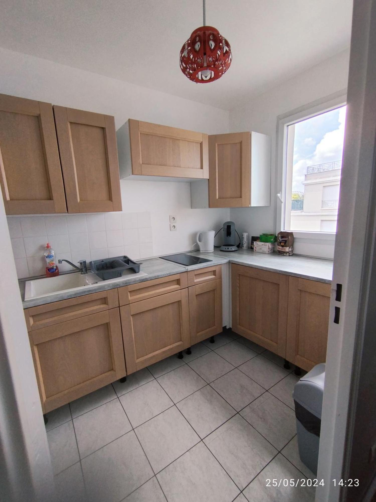 Appartement A Proximite De Disney De Val D Europe Montevrain Luaran gambar